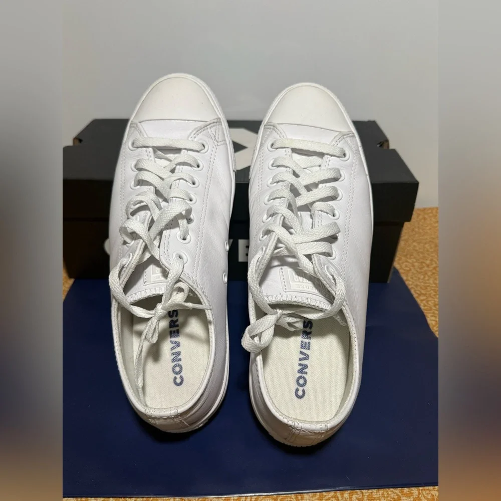 Converse White Canvas Sneakers Low-Top Classic - Picture 2 of 8